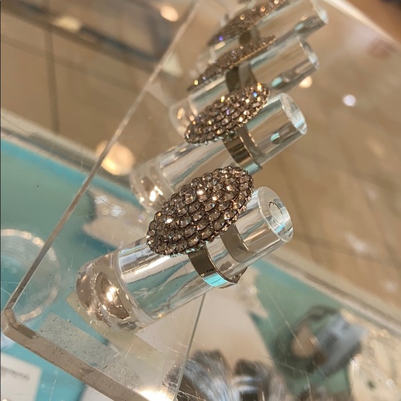 Rhinestone Circle Ring - Picture 3 of 5